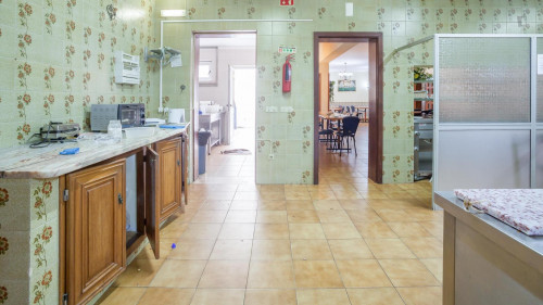 Single ensuite bedroom in well-connected Cidral neighbourhood - Gallery - 43