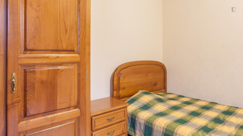Single bedroom in 5-bedroom house with a terrace in Pedrouços - Gallery - 30