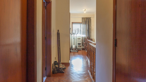 Single bedroom in 5-bedroom house with a terrace in Pedrouços - Gallery - 6