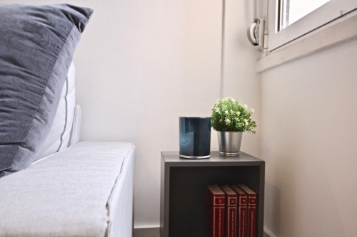 Spacious 2-Bedroom Apartment in Campolide - Gallery - 7
