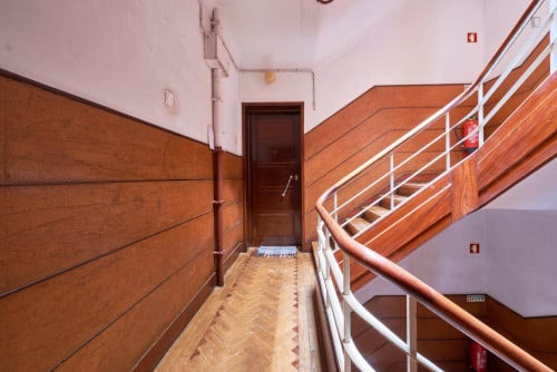 Twin bedroom near Entrecampos train station - Gallery - 5