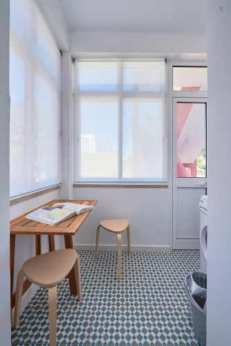 Twin bedroom near Entrecampos train station - Gallery - 11