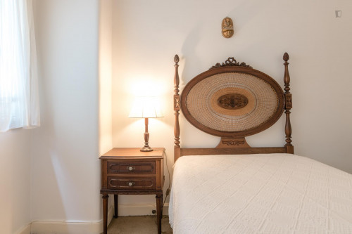 Lovely single bedroom in Arroios, near Saldanha  - Gallery -  2