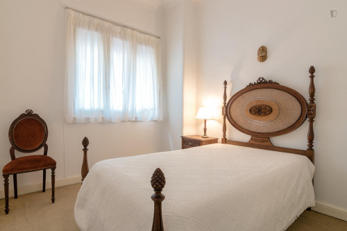 Lovely single bedroom in Arroios, near Saldanha  - Gallery -  1