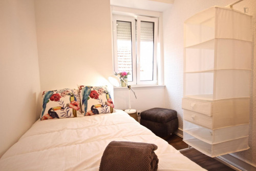 Gorgeous apartment in Santa Apolónia - Gallery - 4
