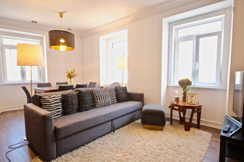 Gorgeous apartment in Santa Apolónia - Gallery - 19