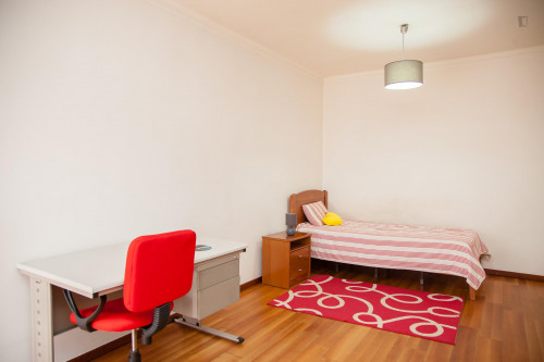  Single Bedroom With Balcony In A 4 Bedroom Apartment  -  Single bedroom with balcony in a 4 bedroom apartment  - Gallery -  1