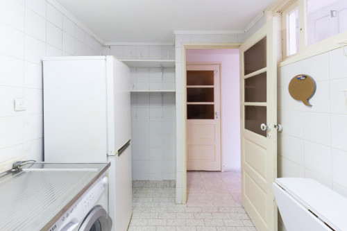 Welcoming Ensuite Bedroom Near Instituto Superior de Engenharia  - Gallery -  5