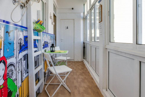 Very bright room near Universidade Autónoma de Lisboa - Gallery - 11