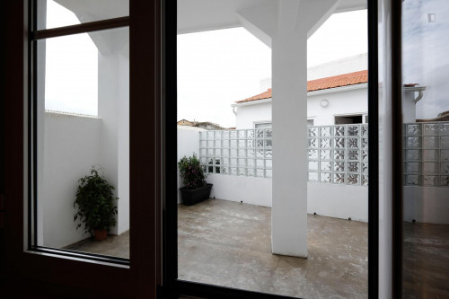 Welcoming single room close to Universidade de Coimbra  - Gallery -  3