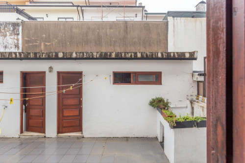 Double bedroom in a 3-bedroom house in Matosinhos - Gallery - 14