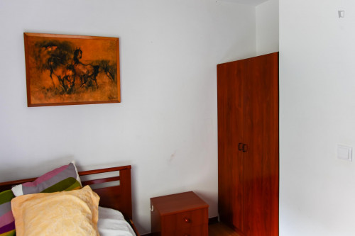 Practical single ensuite bedroom close to Coimbrashopping - Gallery - 18
