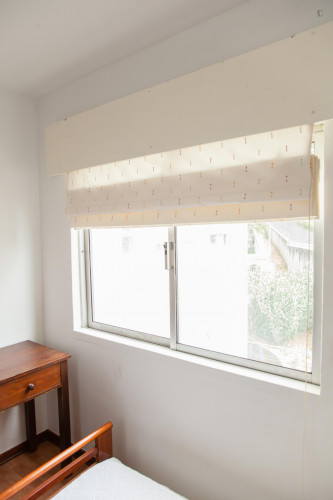 Practical single ensuite bedroom close to Coimbrashopping - Gallery - 17