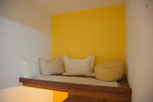 Practical single ensuite bedroom close to Coimbrashopping - Gallery - 14
