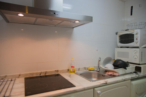 Comfy single ensuite bedroom near Instituto Superior de Engenharia de Coimbra - Gallery - 8