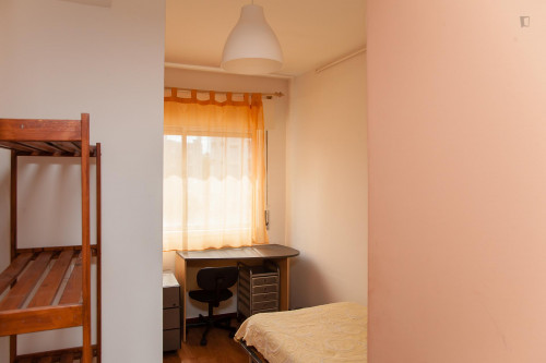 Comfy single ensuite bedroom near Instituto Superior de Engenharia de Coimbra - Gallery - 11