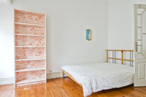 Double room in 6-bedroom apartment in central Campo Pequeno - Gallery - 21