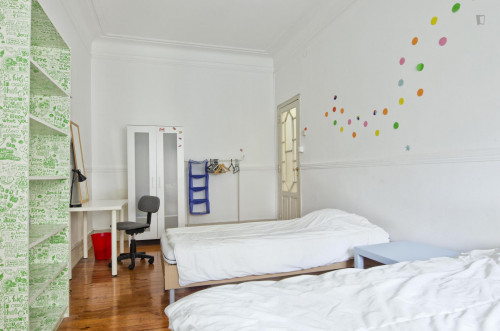 Twin bedroom near Areeiro metro station - Gallery - 22