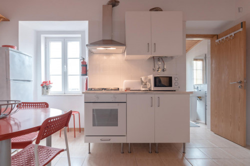 Comfortable single bedroom in Belém, near Universidade Lusíada de Lisboa - Gallery - 13