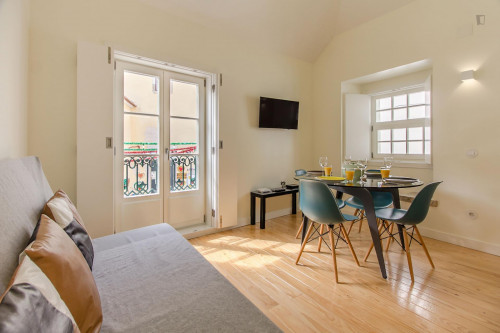 Design Apartment in Typical Alfama - Gallery - 20