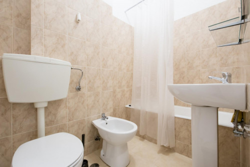 Double bedroom in Benfica, close to Alto dos Moinhos metro - Gallery - 7