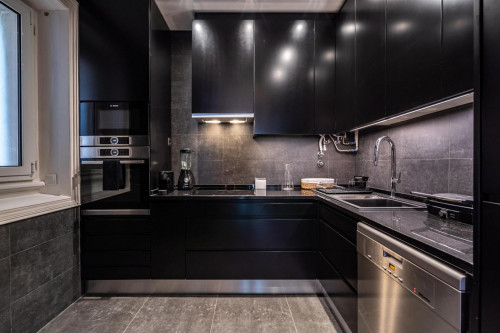 Fantastic 3-bedroom apartment in Campolide - Gallery - 43