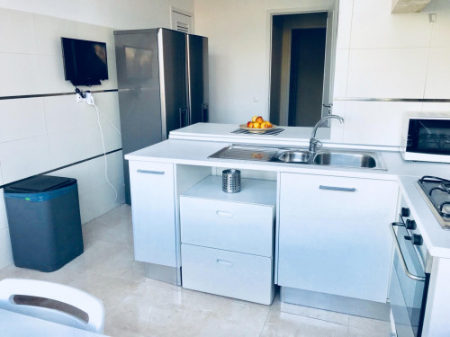 TWIN bedroom in a very well located apartment . - Gallery - 11
