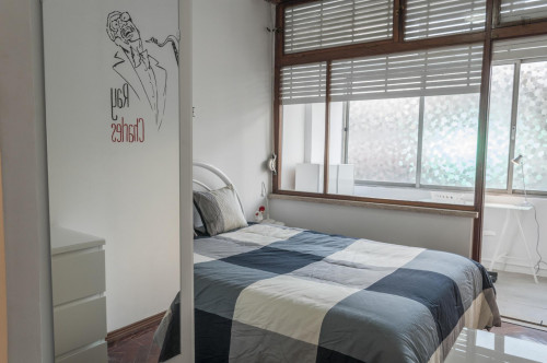 First-Class Double Bedroom With Ensuite Shower And A Balcony, In Lapa - 2