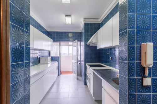 Pleasant double bedroom close to Universidade Engenharia Porto - Gallery - 12