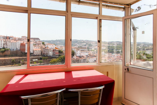 Affordable single bedroom near Museu da Ciência da Universidade de Coimbra