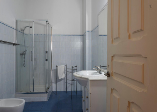 Cosy top floor single bedroom in an 8-bedroom house