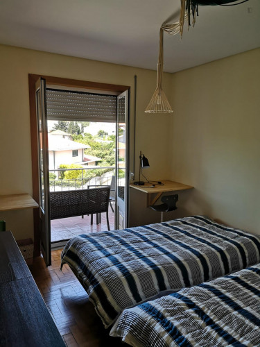  Twin Bedroom In A 5-Bedroom Apartment Near Jardim Fernando Pessa  -  Twin bedroom in a 5-bedroom apartment near Jardim Fernando Pessa  - Gallery -  1