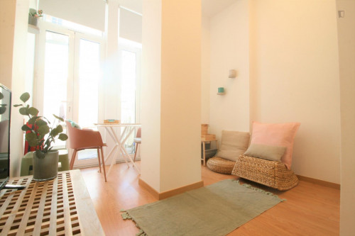 Lovely 1-bedroom apartment next to Faculdade de Belas Artes in Porto - Gallery - 24