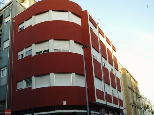 Pleasant single bedroom close to the Bolhão metro station - Gallery - 18