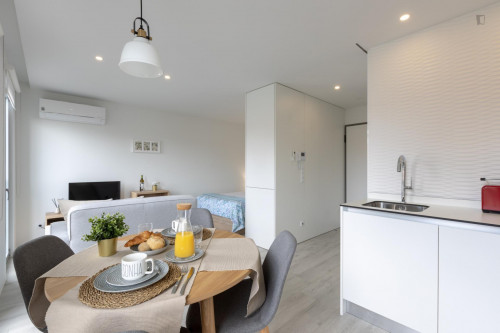 Vilar Charming Studio near Jardins do Palácio de Cristal - Gallery - 29