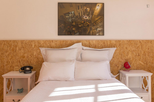 Bright and cosy studio-apartment in Baixa
