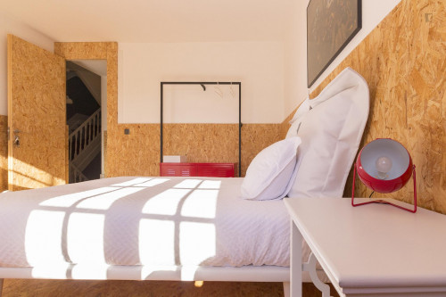 Bright and cosy studio-apartment in Baixa