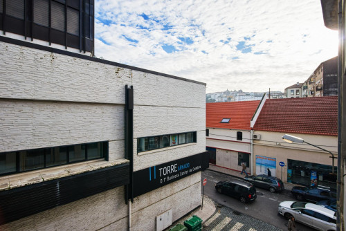 Cozy and sunny 4-bedroom apartment close to Coimbra train station - Gallery - 10