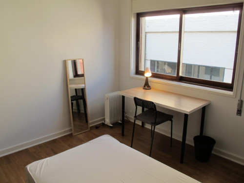 Cozy and sunny 4-bedroom apartment close to Coimbra train station - Gallery - 6