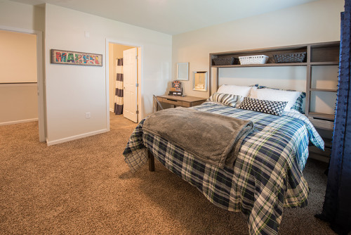 The Lodge - Gallery - 25
