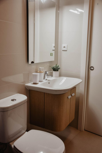 1-Bedroom apartment near Faculdade de Psicologia e de Ciências da Educação - Edifício 1