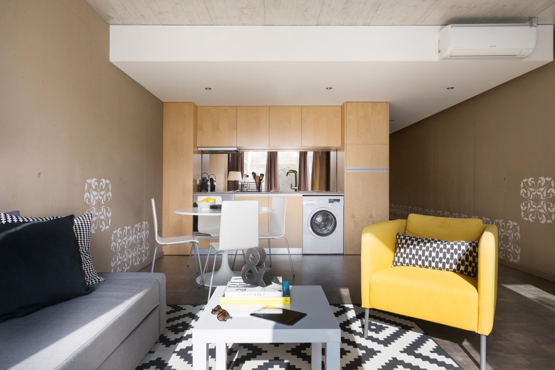 Nice apartment with 1 bedroom and outside area