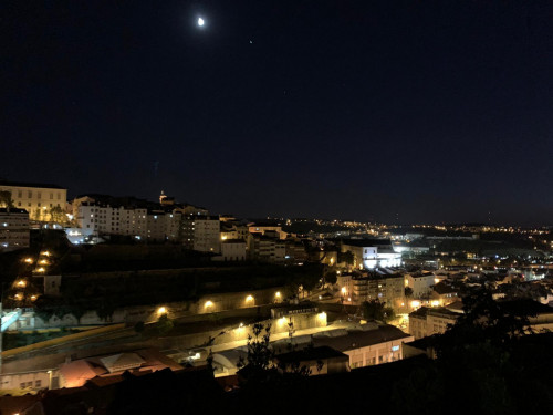 Modest single bedroom close to Universidade de Coimbra - Gallery - 5