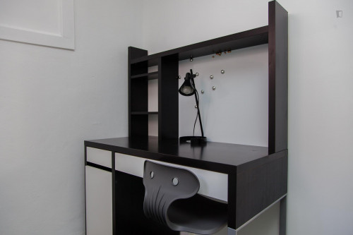 Neat single bedroom close to Universidade de Coimbra - Gallery - 6
