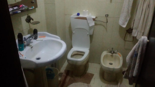 Double bedroom in 3-bedroom apartment