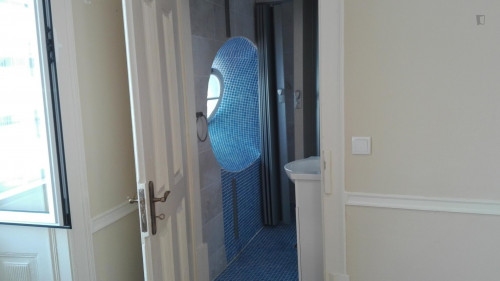 Studio N - Comfy and bright studio close to Universidade de Coimbra - Gallery - 6
