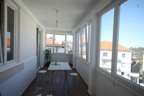 Lovely and shiny single bedroom in Coimbra - Gallery - 11
