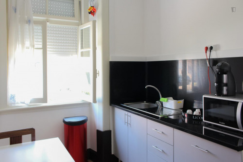 Double ensuite bedroom close to Escola Superior de Educação de Coimbra - Gallery - 32