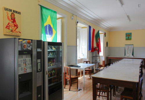 Double ensuite bedroom close to Escola Superior de Educação de Coimbra - Gallery - 36