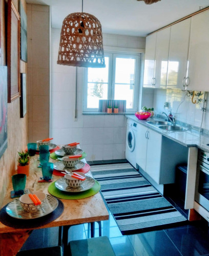 Single bedroom in a 5-bedroom apartment near Jardim Fernando Pessa - Gallery - 7
